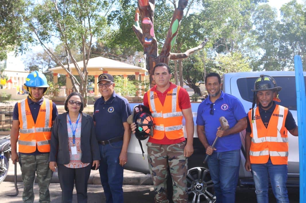 Ayuntamiento Municipal De San Ignacio de Sabaneta Realiza Simulacro Junto al Cuerpo de Bomberos